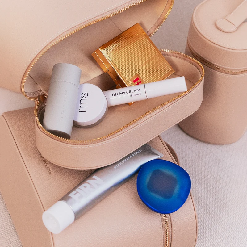 Le Vanity Charly Salvator x Oh My Cream