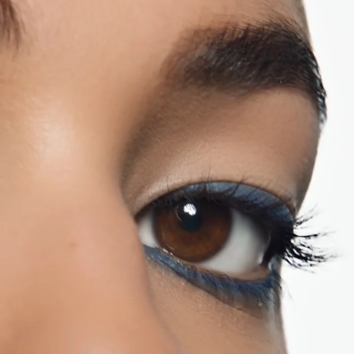 Satin Kajal Liner Crayon Yeux