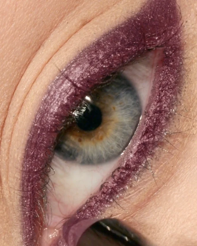 Satin Kajal Liner Crayon Yeux