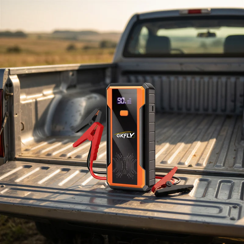 GKFLY | Booster de démarrage 12V compact orange, essence jusqu'à 6,5 L et diesel jusqu'à 4,5 L, écran et lampe LED