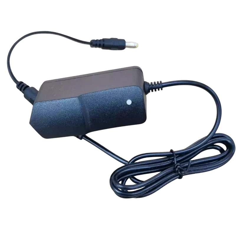 Chargeur Li-ion 12.6V 1A pour soudeuse fibre optique INNO