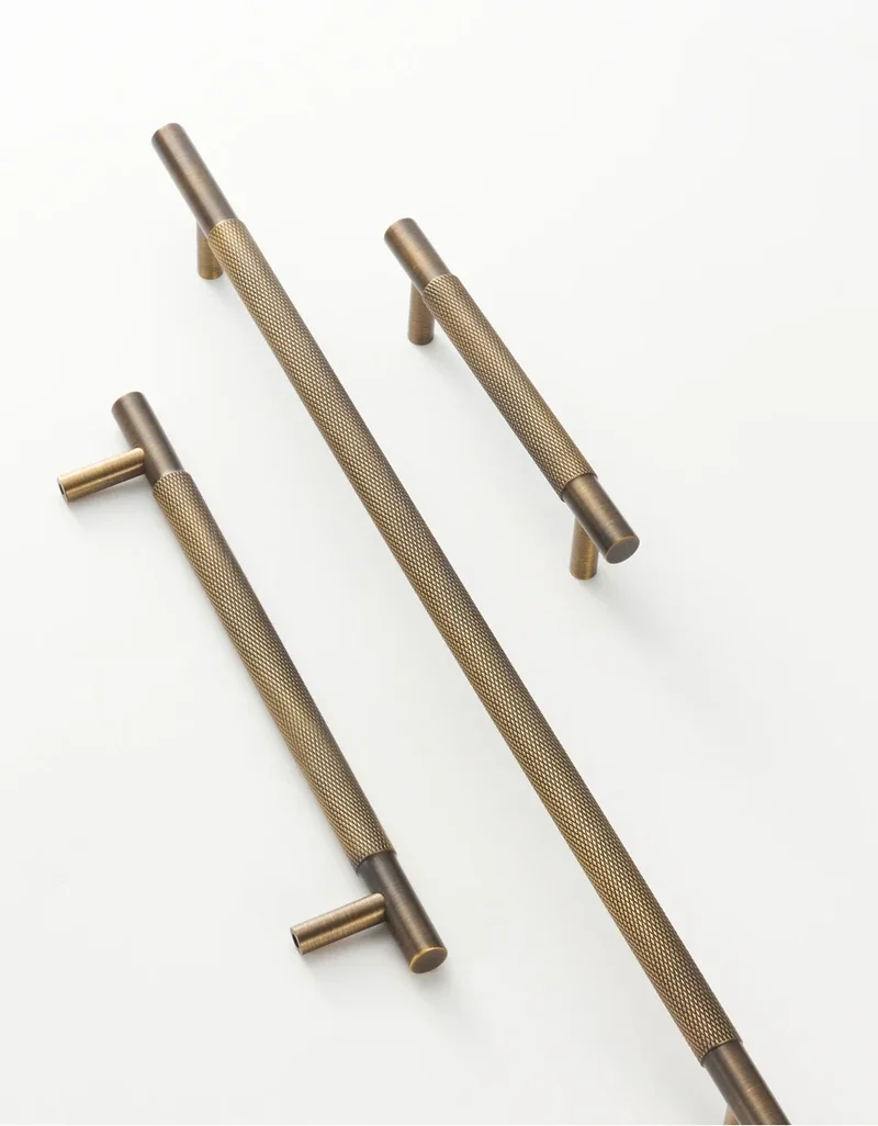 Poignée de porte pour meuble en Laiton Bronze Brossé