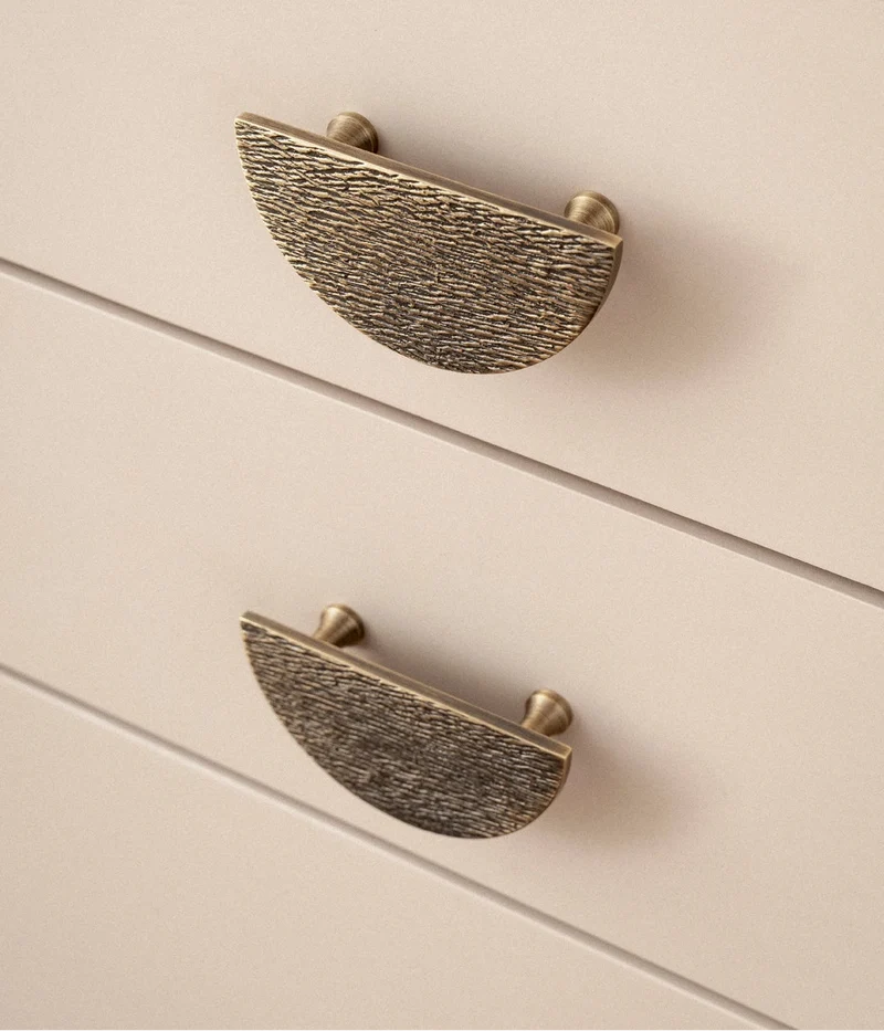 Poignée de Meuble demi-lune Bronze