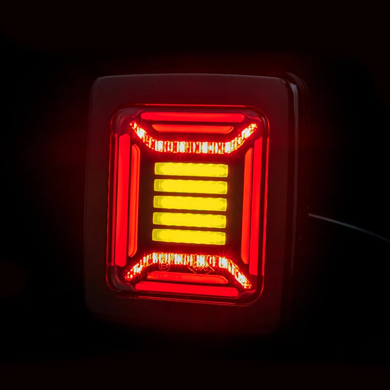 Phare Horpol Cube Block avec feu stop et clignotant