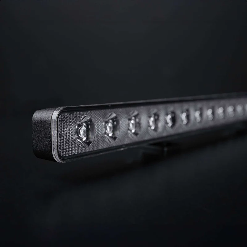 Barre lumineuse LED Strands Nuuk E-Line à profil bas / 20"