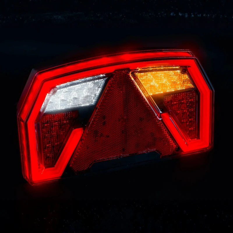 Feu de remorque LED robuste Fristom FT-372 / 6 fonctions