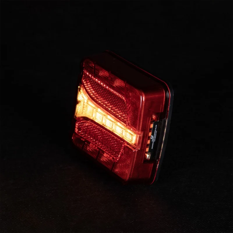 Feux de remorque carrés à LED (lot de 2)