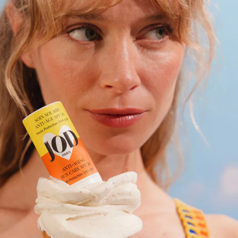 Soin Solaire Anti-âge SPF50