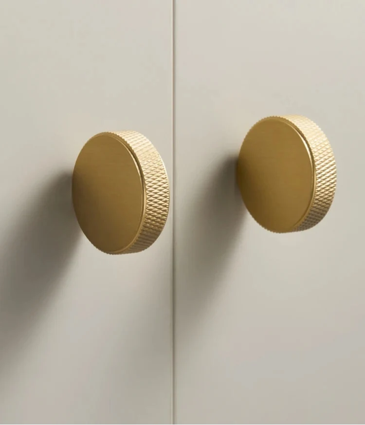Bouton de meuble originale Or brossé