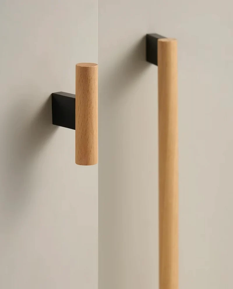 Poignée de meuble bois & laiton noir