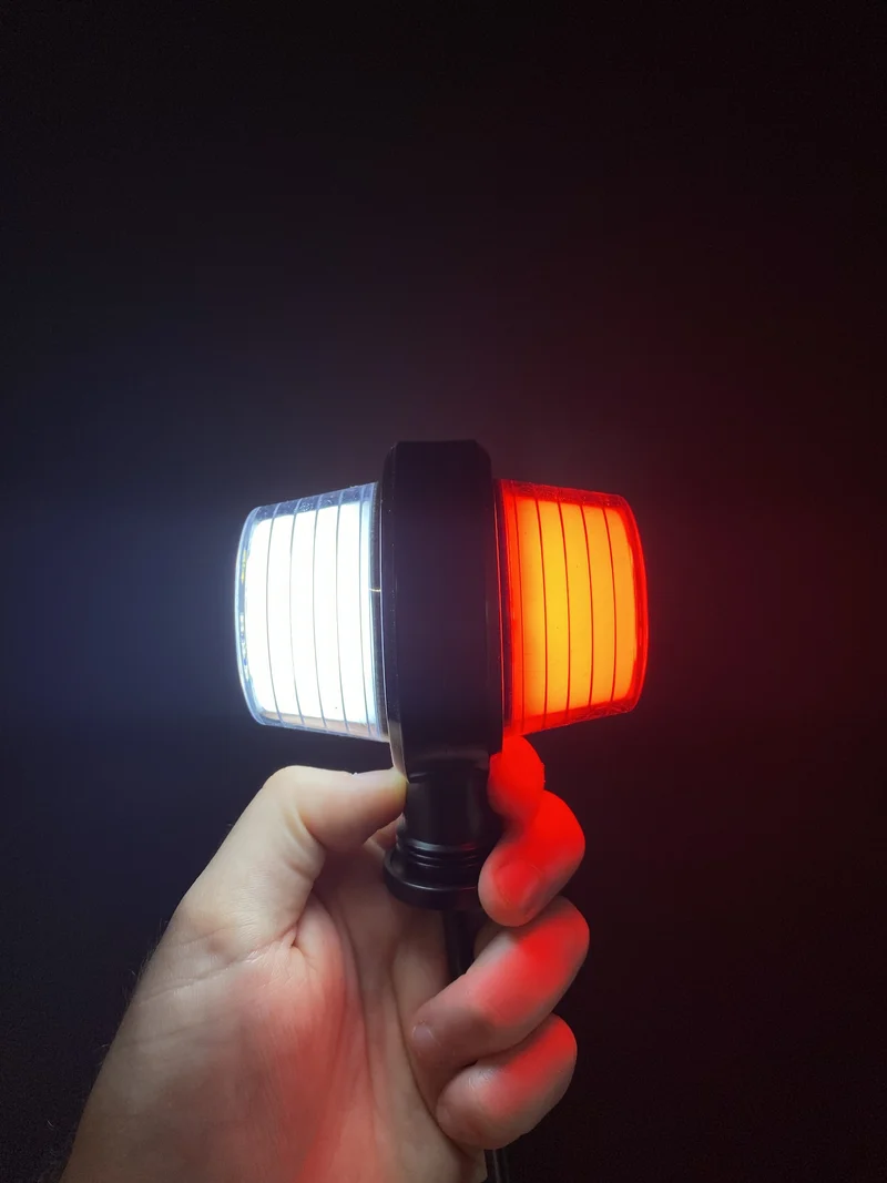 Feu de position court à LED danois style rétro / Lentille néon rouge et blanche