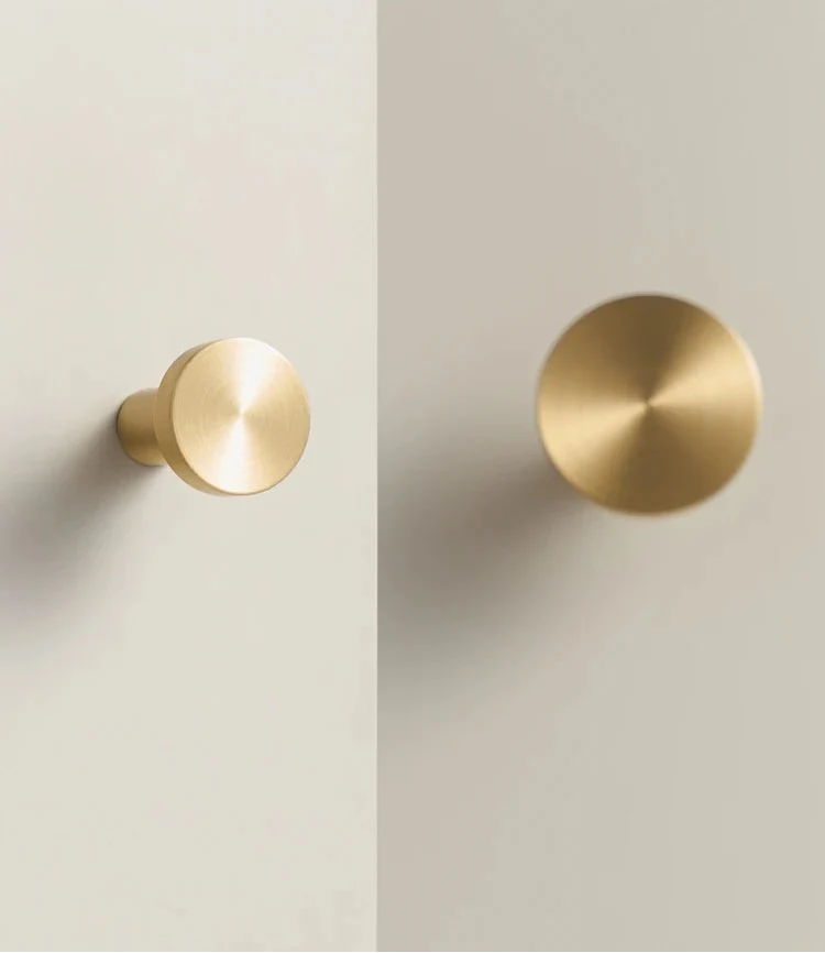 Bouton de meuble classique Or Brossé