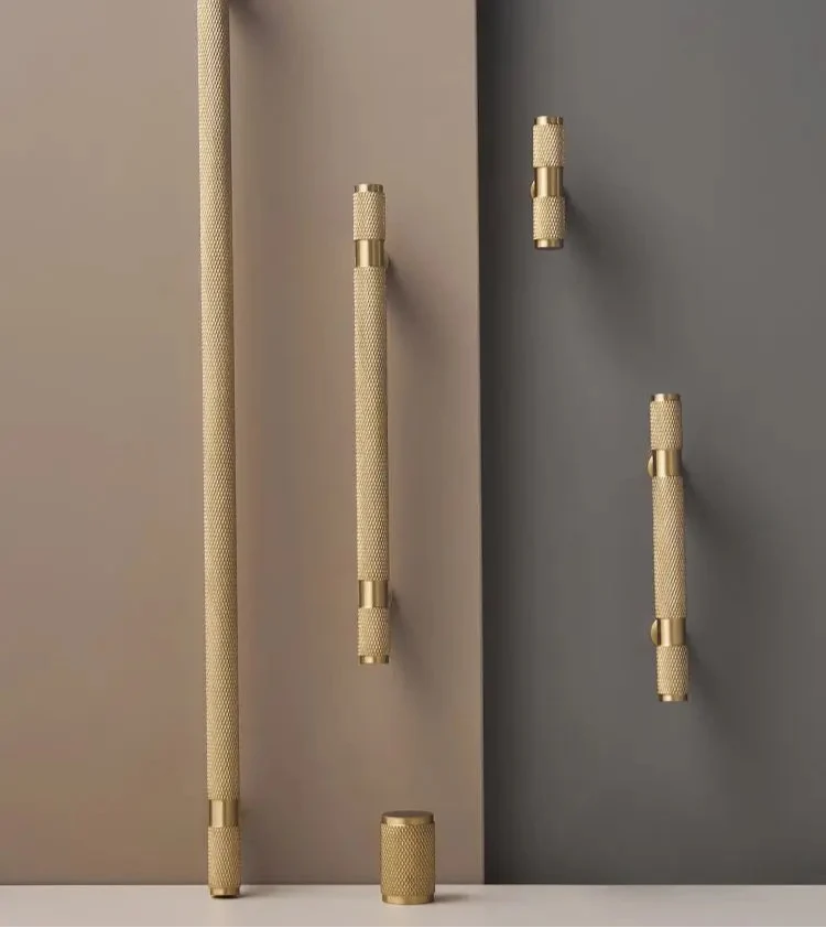 Poignée de porte pour meuble en Laiton
