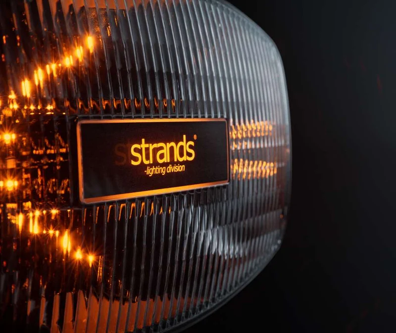 Phare de conduite ovale à LED Strands IZE OG / 9"