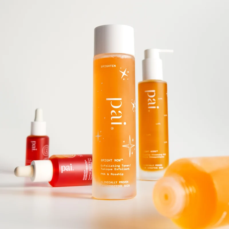 Bright Now™ PHA & Rosehip Lotion Exfoliante