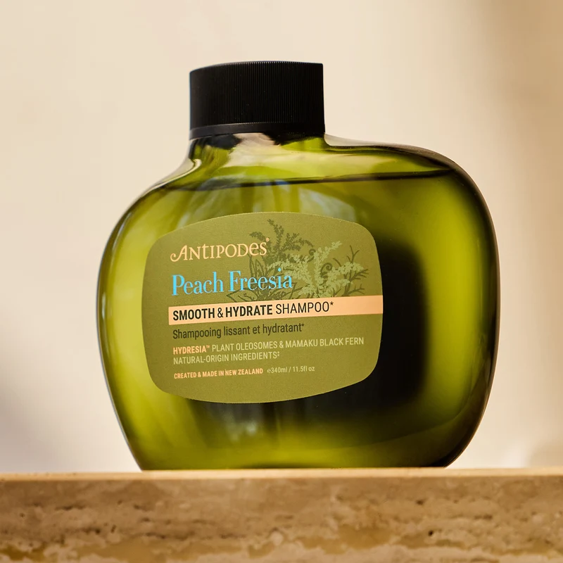 Shampoing Lissant et Hydratant Pêche et Freesia