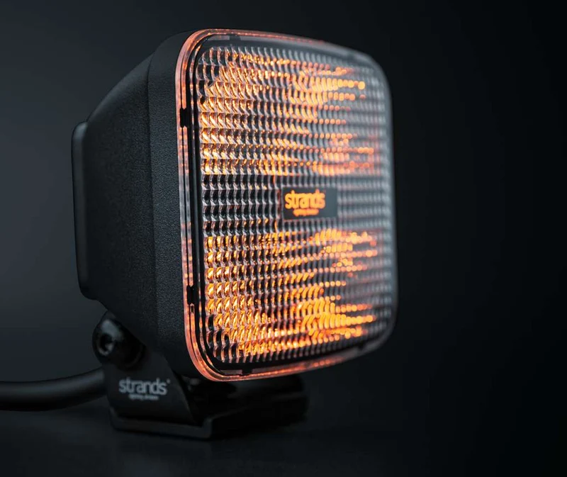 Lampe de travail carrée Strands IZE OG avec double position d'éclairage