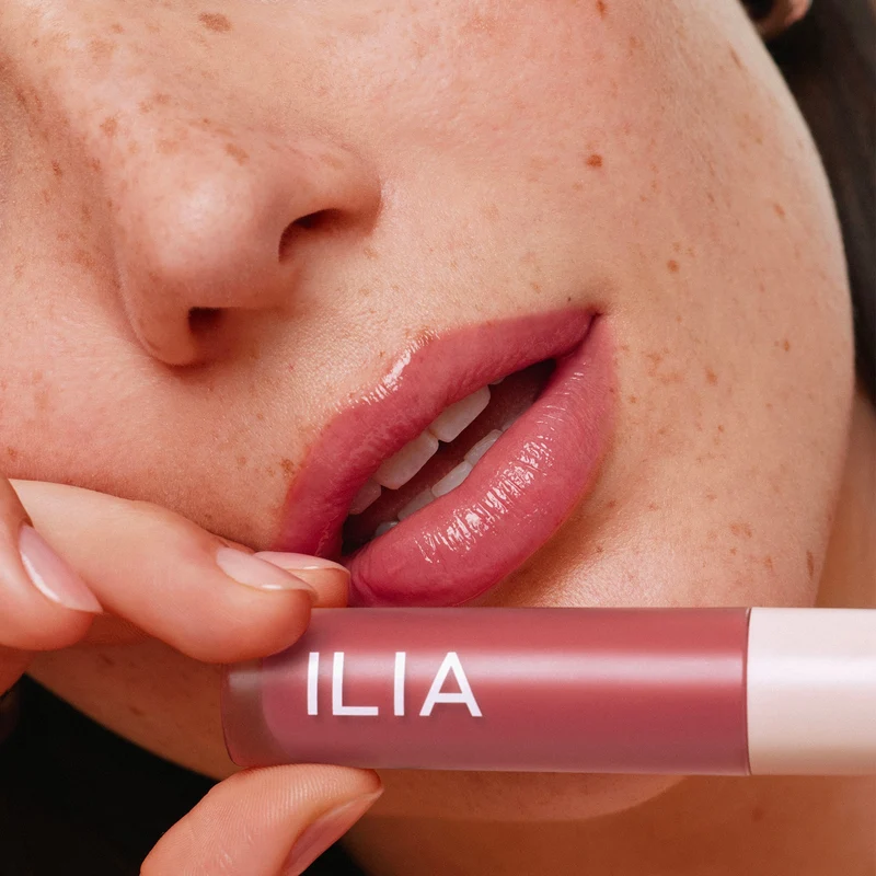 Overglaze Hydrating Lip Gloss