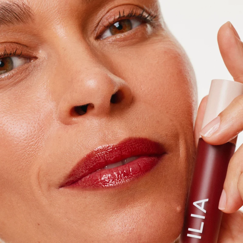 Overglaze Hydrating Lip Gloss