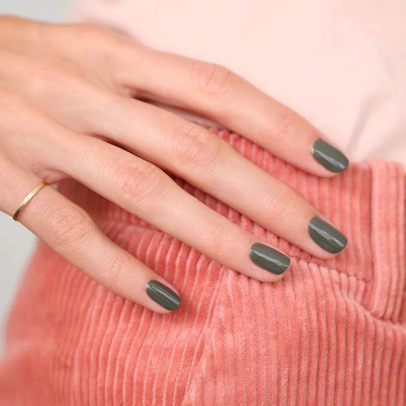 Vernis Green