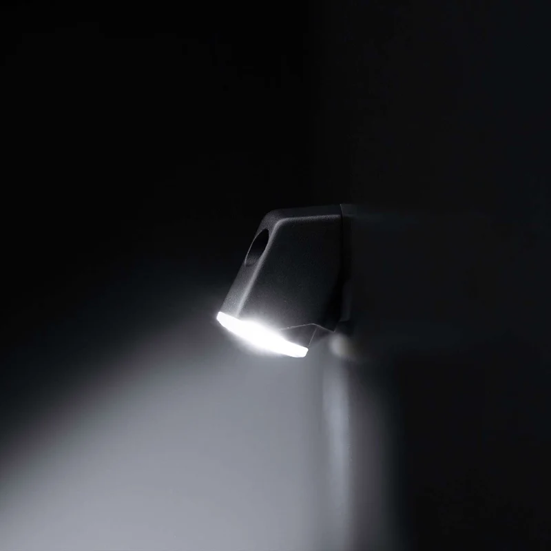 Lumière de scène Strands Firefly 30 W / 2000 XNUMX lumens