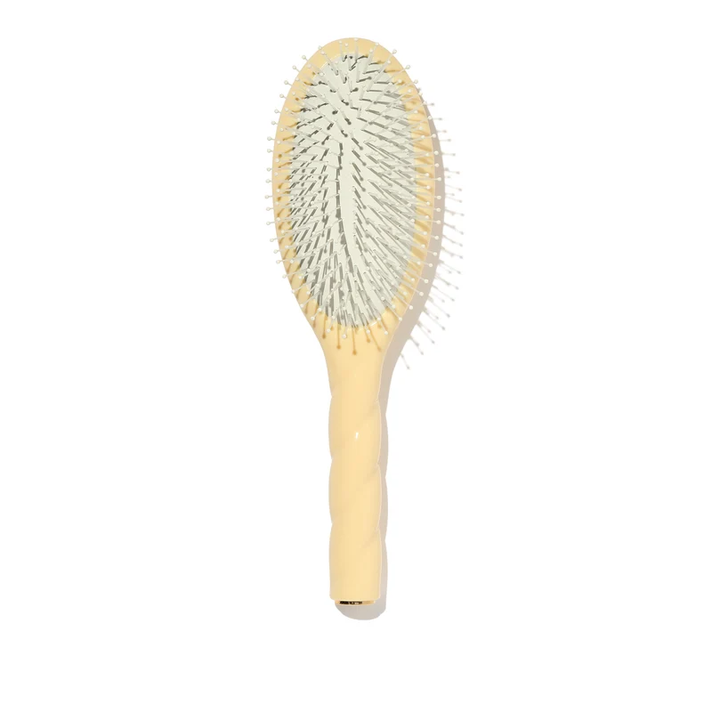 La Brosse N°04 la Miracle Dêmêlante et Massante