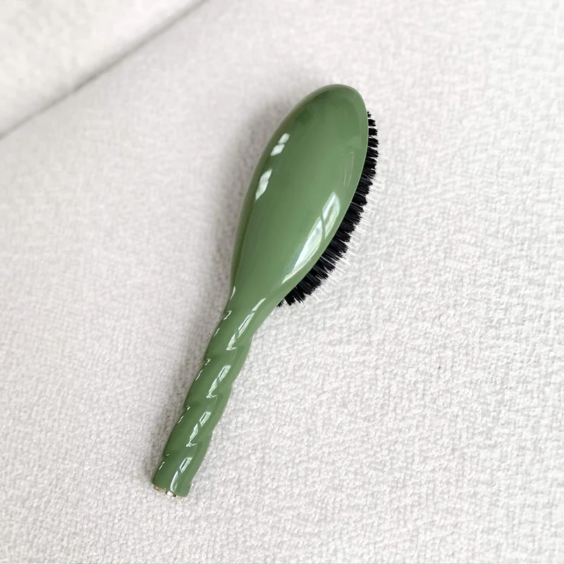 La Brosse N°02 L’indispensable Soin et Démêlage