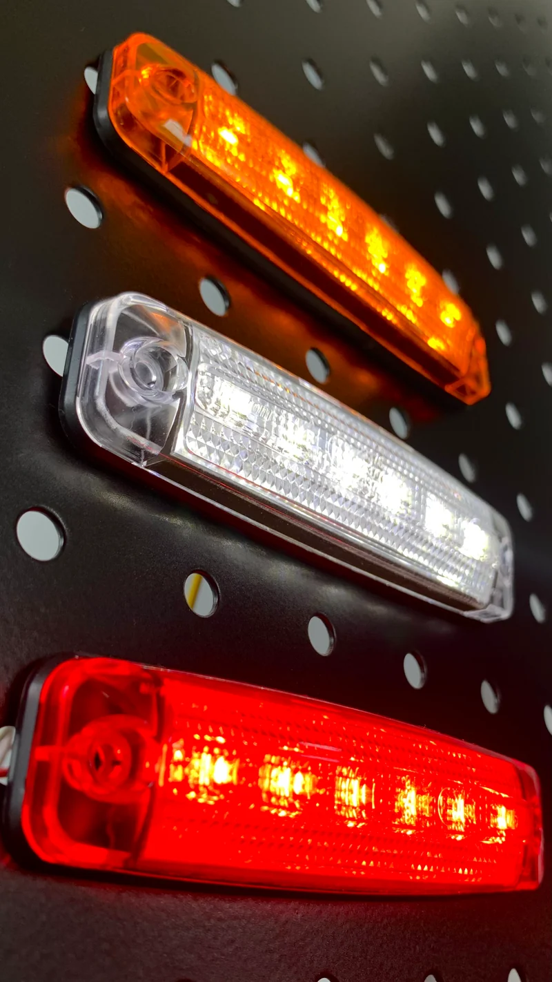 Feux de gabarit à LED Fristom FT-079 Slimline