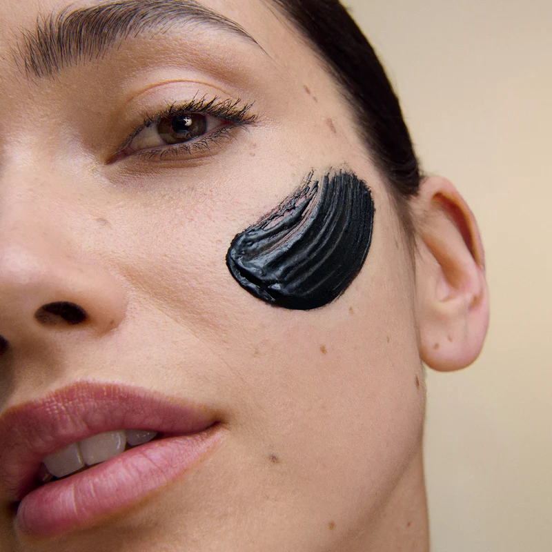 Masque Charbon Désincrustant