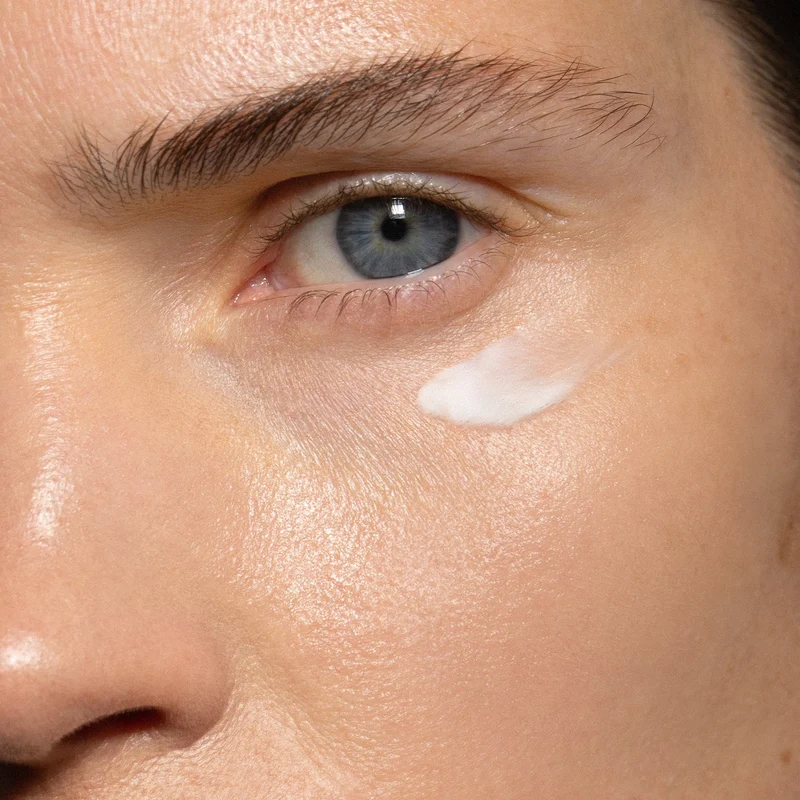 Retinol Alternative Plant-Powered Eye Serum Contour des Yeux