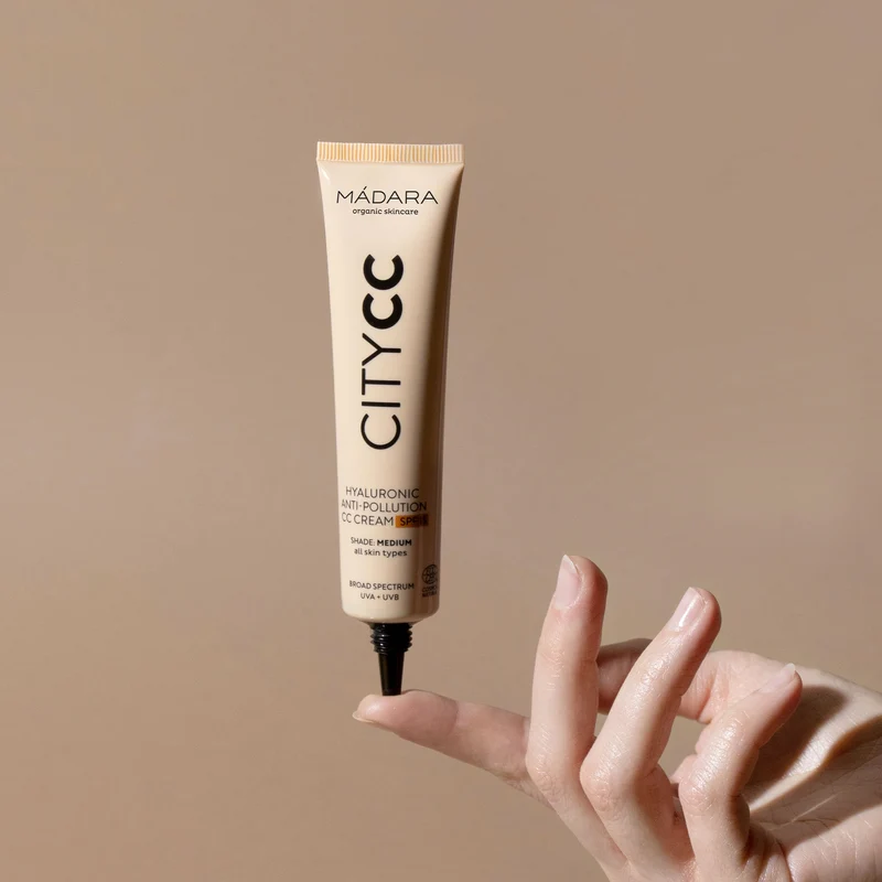 City CC Hyaluronic Anti-pollution CC Cream SPF15