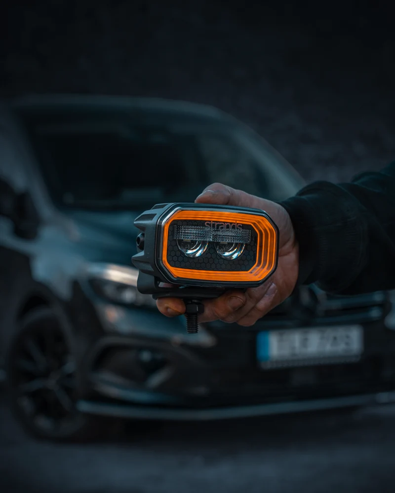 Lampe de travail anti-éblouissante Strands FOR9T / 31 W