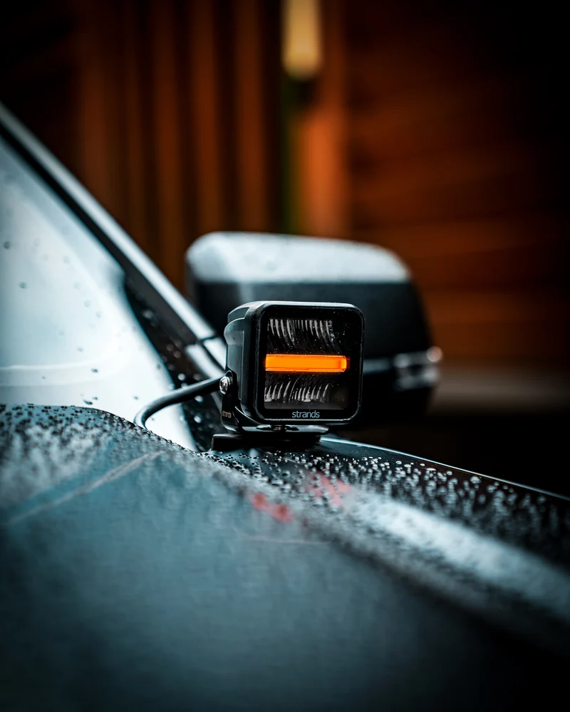 Strands Siberia XP Qube Light