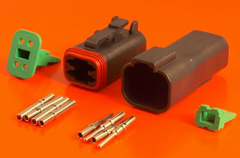 Boîte assortie de connecteurs DEUTSCH série DT / 144 pièces