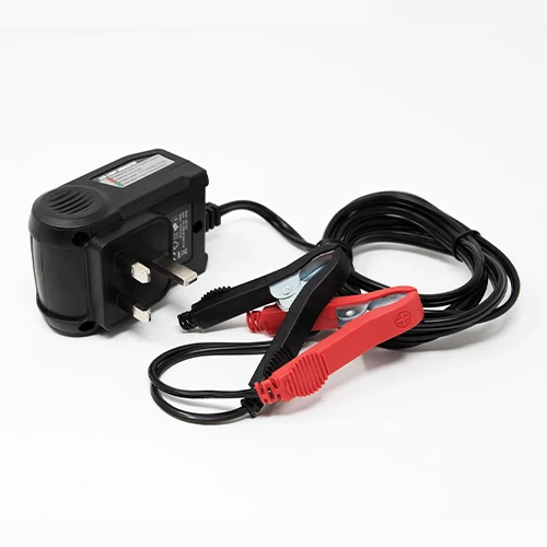 Chargeur de batterie automatique 12 V 0.5 A CC.