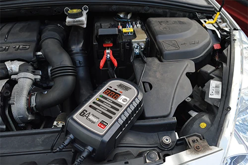 Chargeur intelligent électronique 12 V 6 A