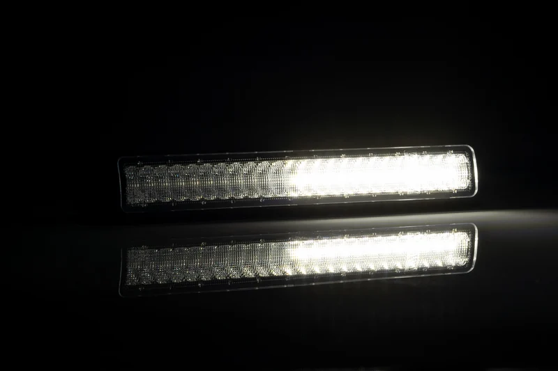 Bande lumineuse arrière Fristom avec antibrouillard et marche arrière