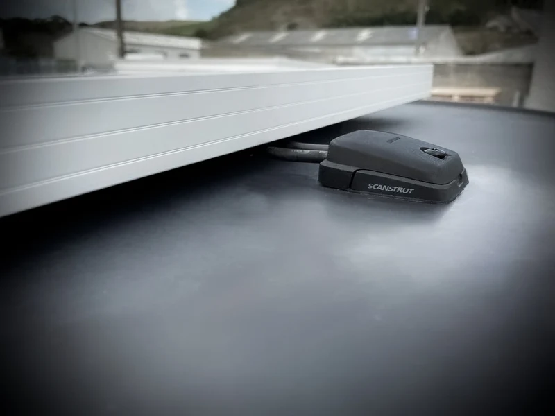 Joint d'étanchéité double horizontal Scanstrut noir pour câbles de 6 à 10 mm