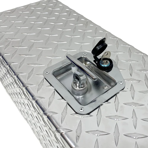 Boîte de rangement en aluminium de remorque de plat de damier/660 x 230 x 235mm