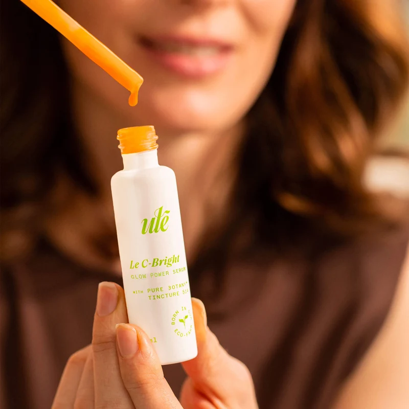 Le C-Bright Sérum Éclat à la Vitamine C