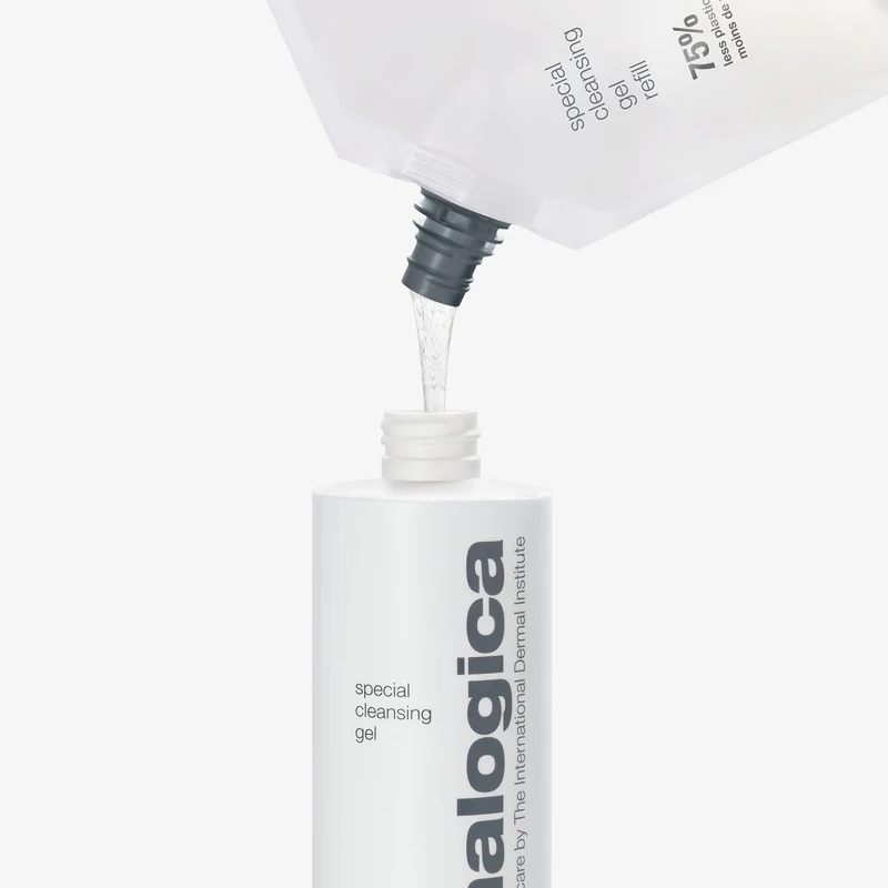 Special Cleansing Gel Nettoyant Moussant