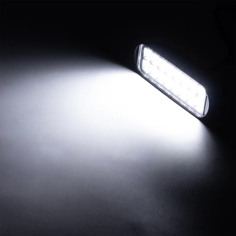 Lampe de travail LED compacte / Faisceau large de 1732 lumens