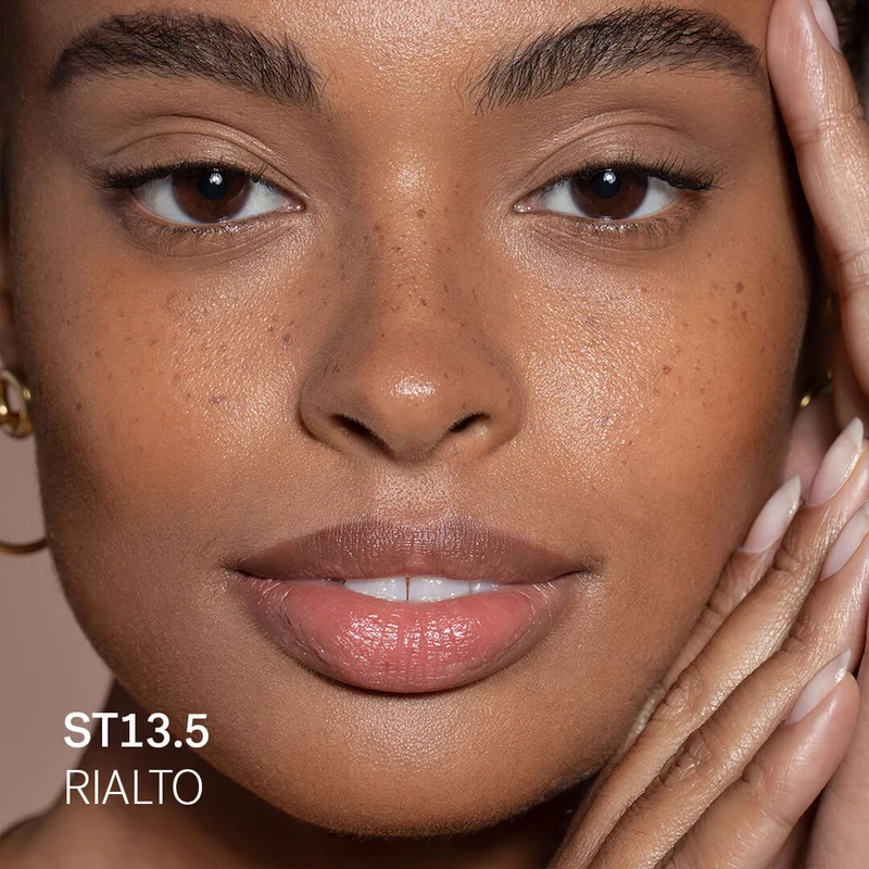 Super Serum Skin Tint SPF30 Fond de Teint Léger