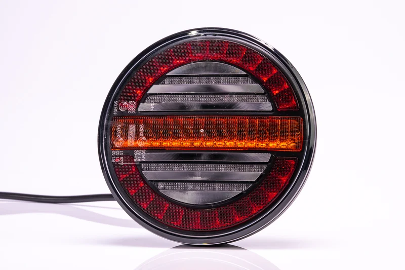 Lampe de remorque ronde de style hamburger Fristom avec indicateur dynamique