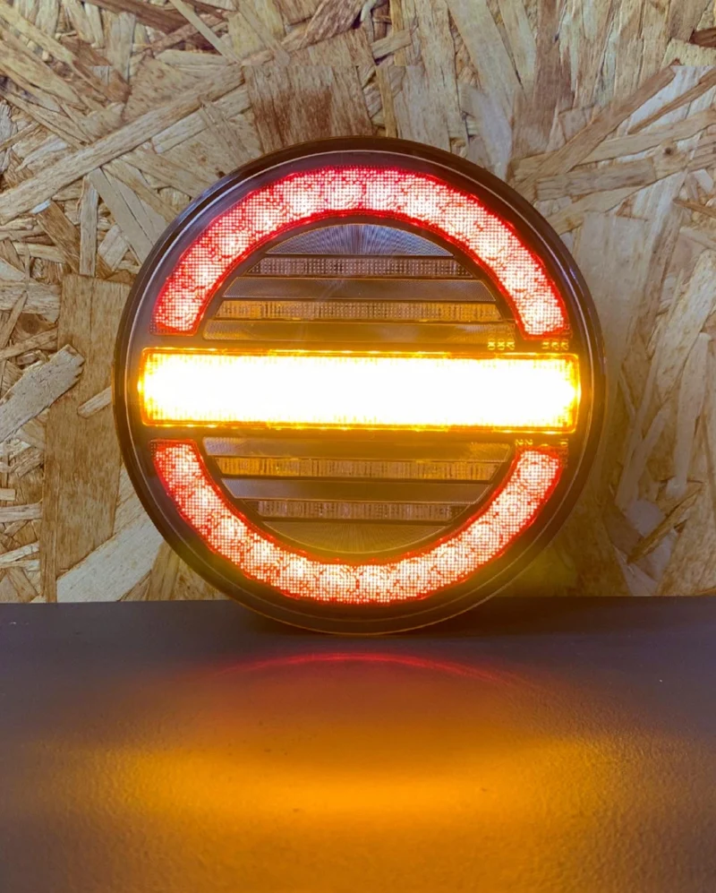 Lampe de remorque ronde de style hamburger Fristom avec indicateur dynamique