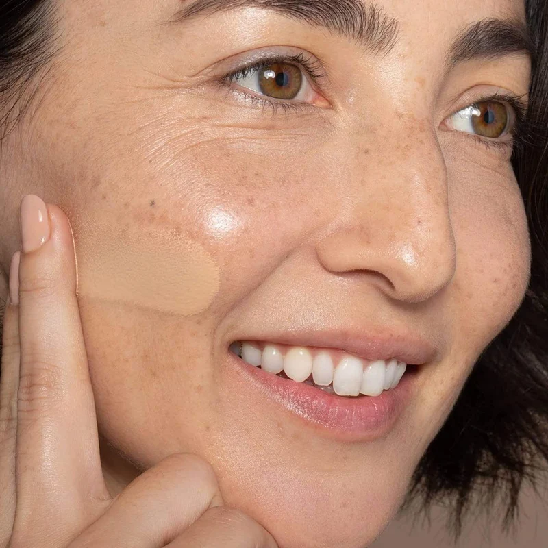 True Skin Foundation Fond de Teint Sérum