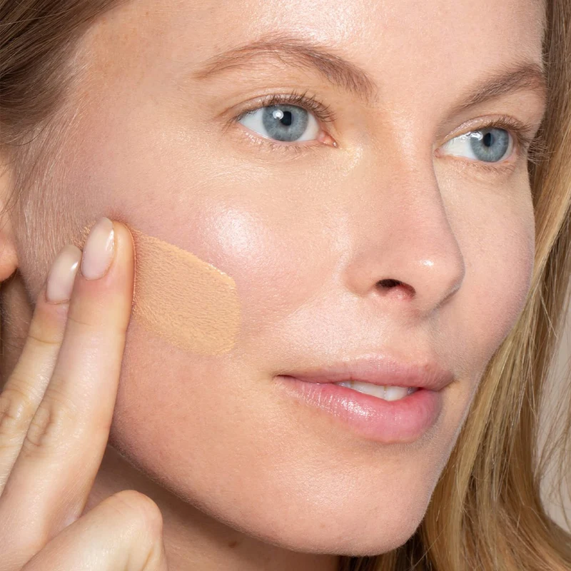 True Skin Foundation Fond de Teint Sérum