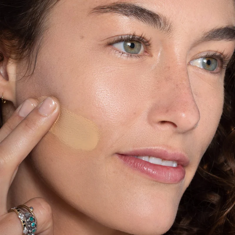 True Skin Foundation Fond de Teint Sérum