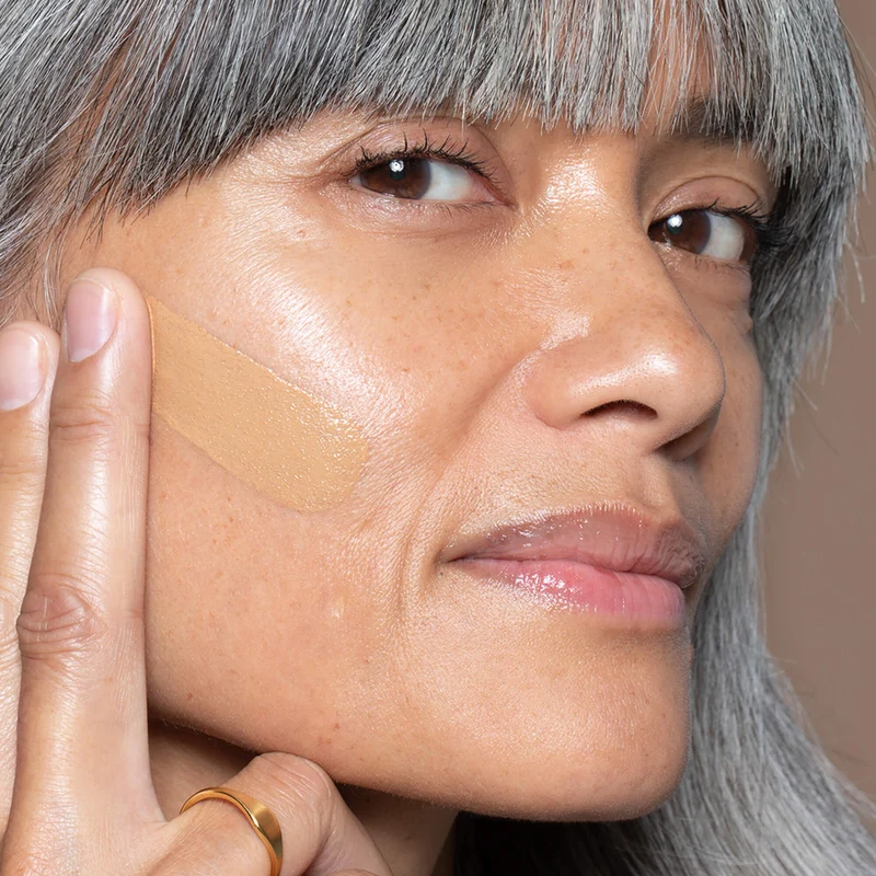 True Skin Foundation Fond de Teint Sérum