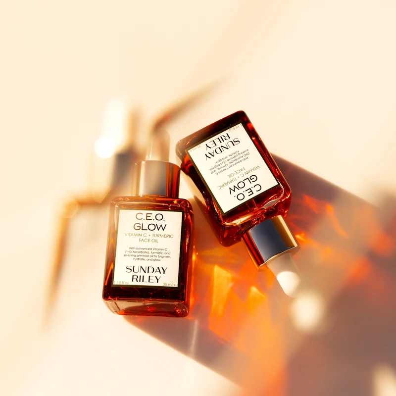 C.E.O. Glow Vitamin C & Turmeric Face Oil Huile Visage